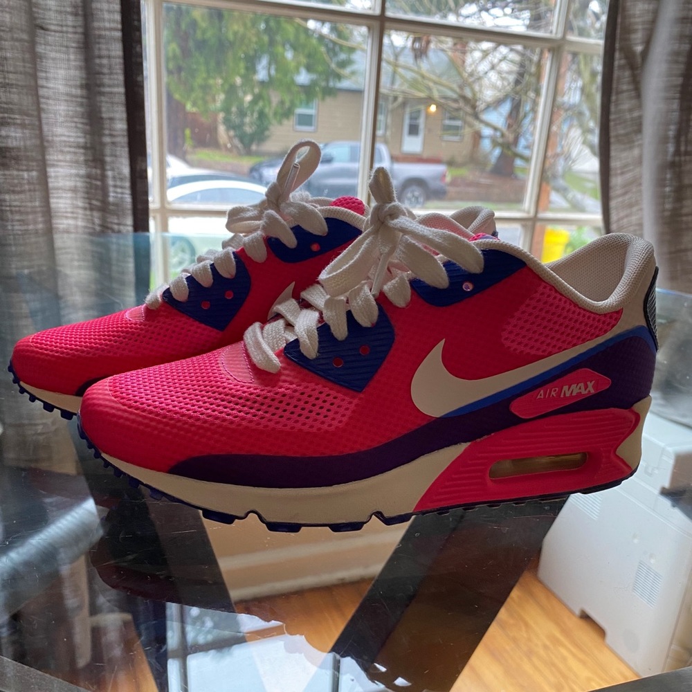 Nike Air Max 90 Hyperfuse Women’s Size 6